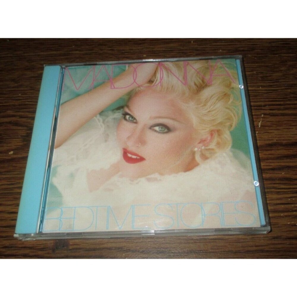 Madonna -Bedtime Stories on cd (Sire Records, 1994)